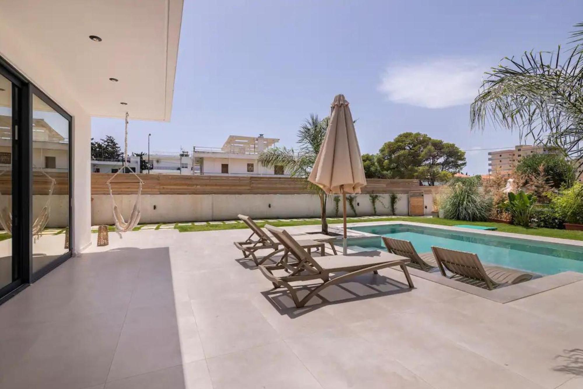 Villa Kala Loutraki - Private Pool & Sauna I Beach Εξωτερικό φωτογραφία